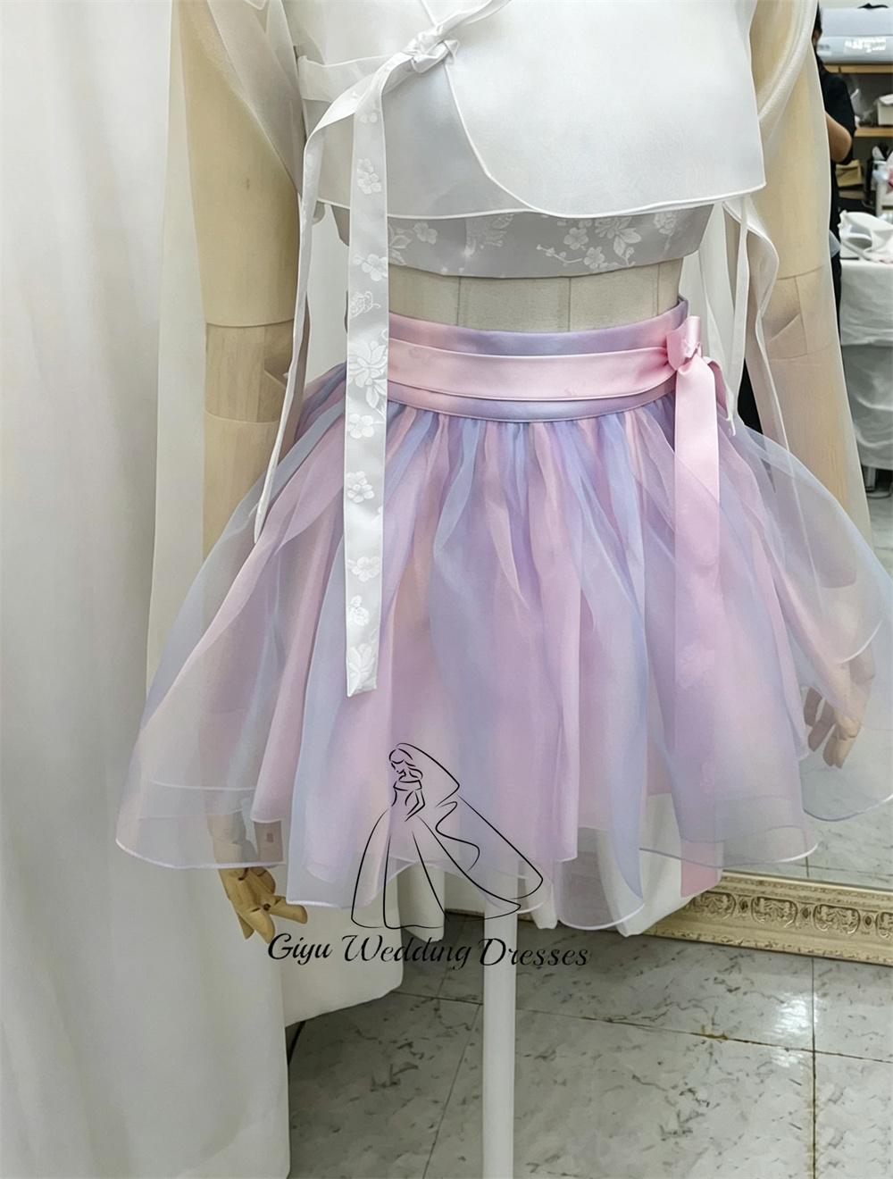Giyu Hanbok Coréen Moderne pou - Modern Korean Lifestyle avis et prix